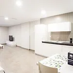 Meseguer شقة فندقية 4*
