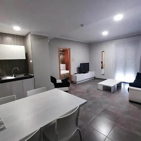 Aparthotel Meseguer 4*