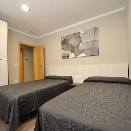 Meseguer Aparthotel 4*