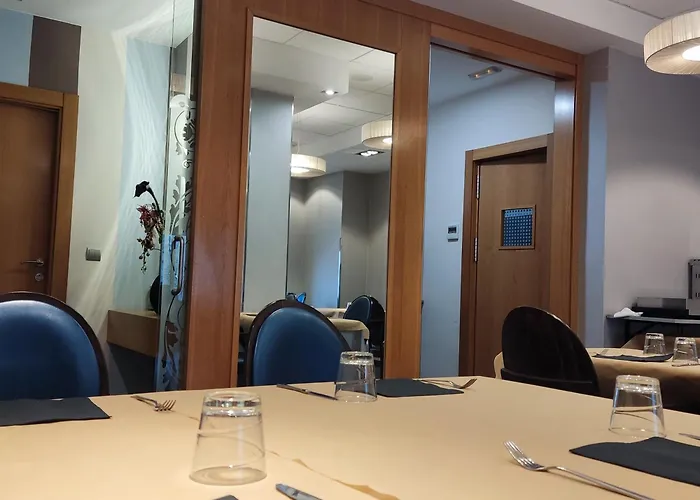 Ξενοδοχείο με διαμερίσματα Meseguer