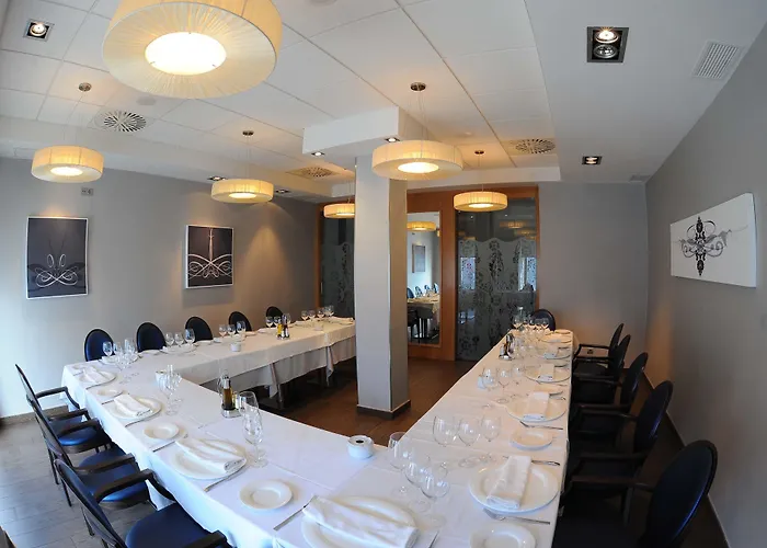 アパートホテル Meseguer 4*