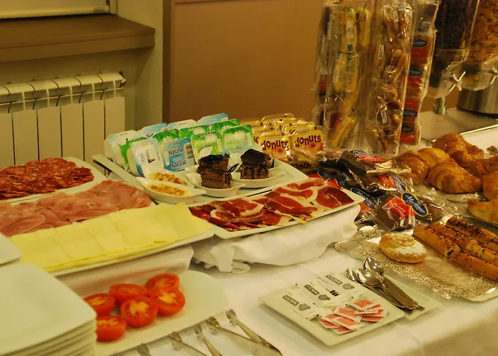 Ξενοδοχείο με διαμερίσματα Meseguer