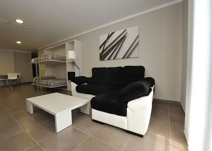 アパートホテル Meseguer Alcañiz